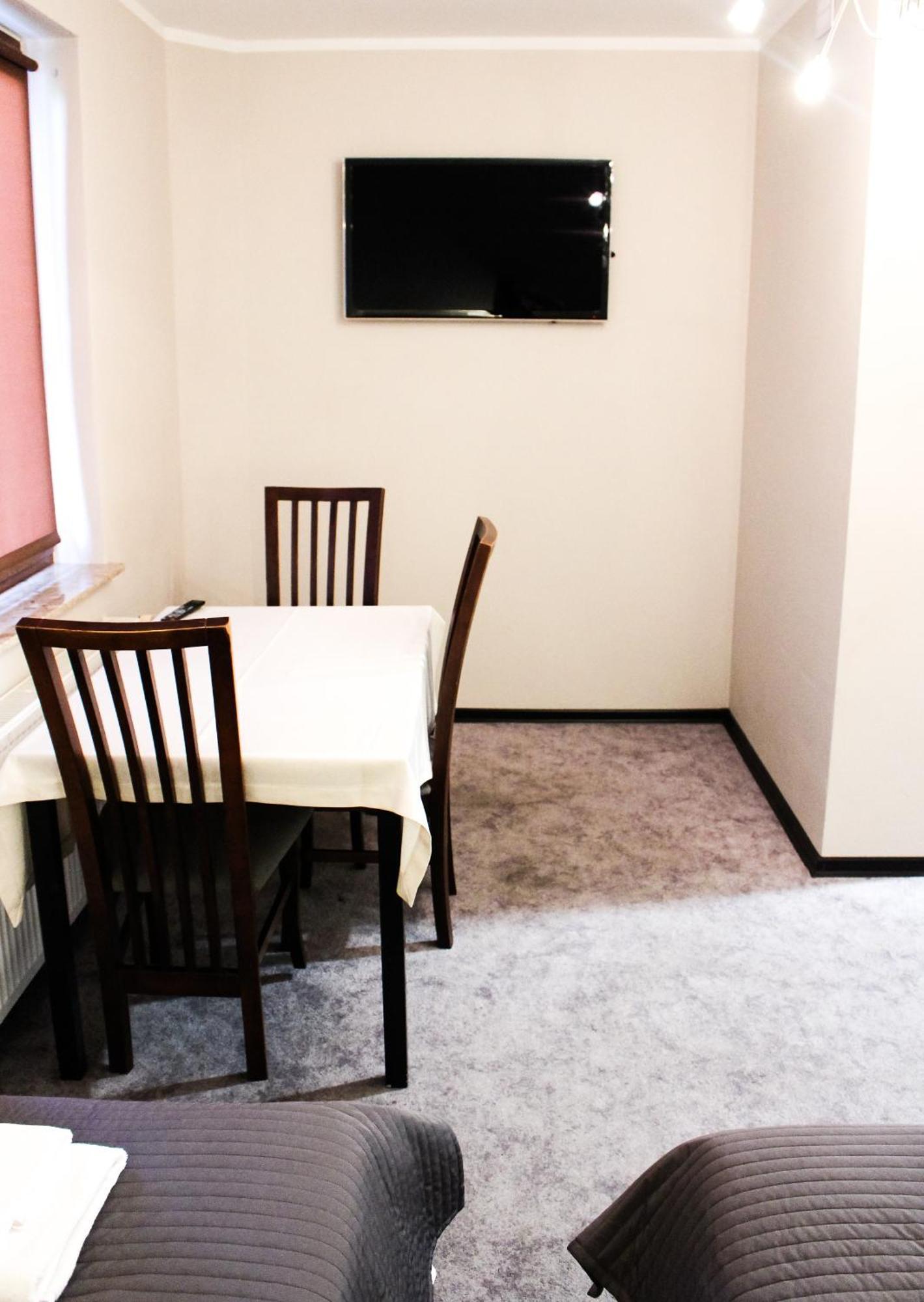 Hotel Regina Radom Extérieur photo
