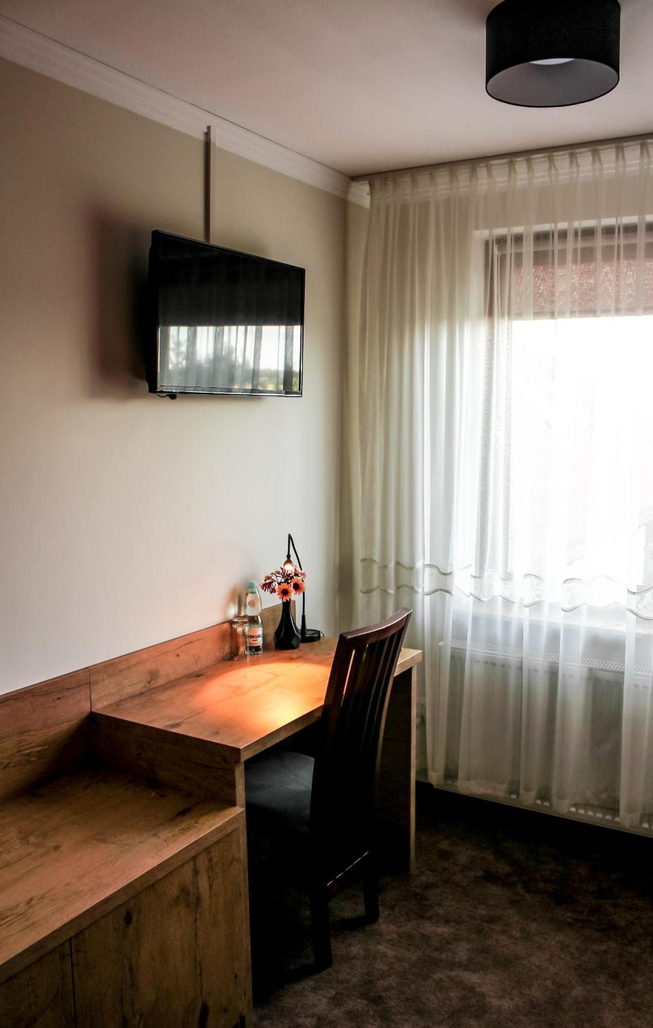 Hotel Regina Radom Extérieur photo